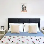 Nika - Three Bedroom With Private Pool