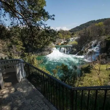 Villa Nika - Three Bedroom With Private Pool