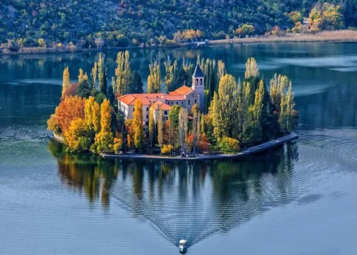 Villa Nika - Three Bedroom With Private Pool *